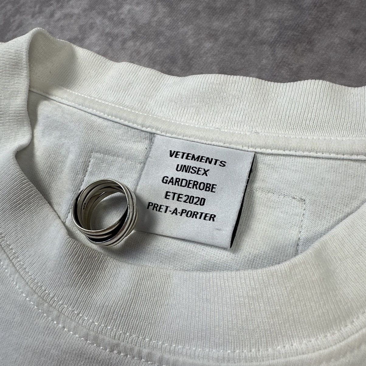 Vetements Vetements Postage White T-Shirt Size US M / EU 48-50 / 2 - 4 Thumbnail
