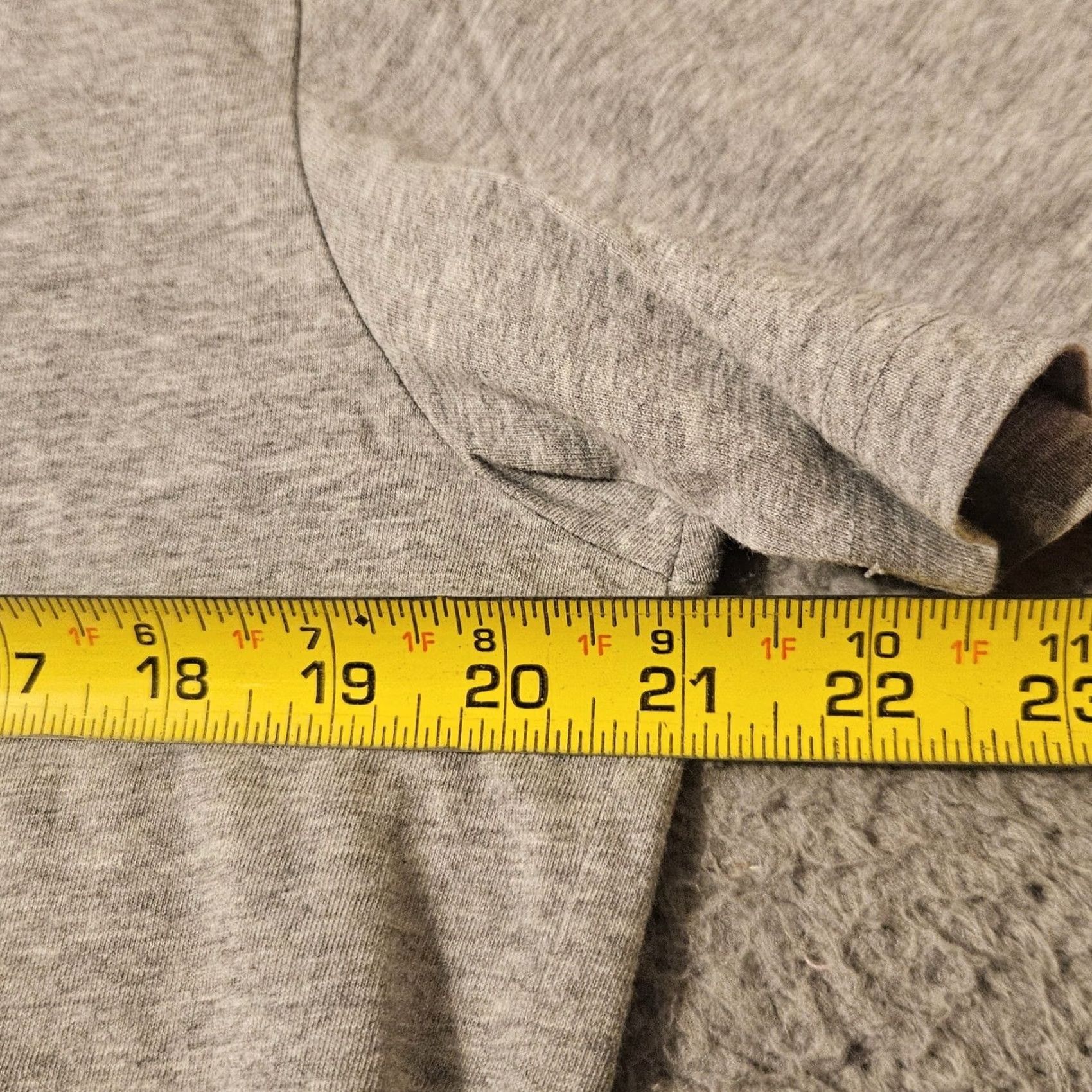 Psycho Bunny Psycho Bunny Graphic Tee Mens Size 5 Heather Grey Pima Cotton Tattoo Skull Bunny Size US S / EU 44-46 / 1 - 7 Thumbnail