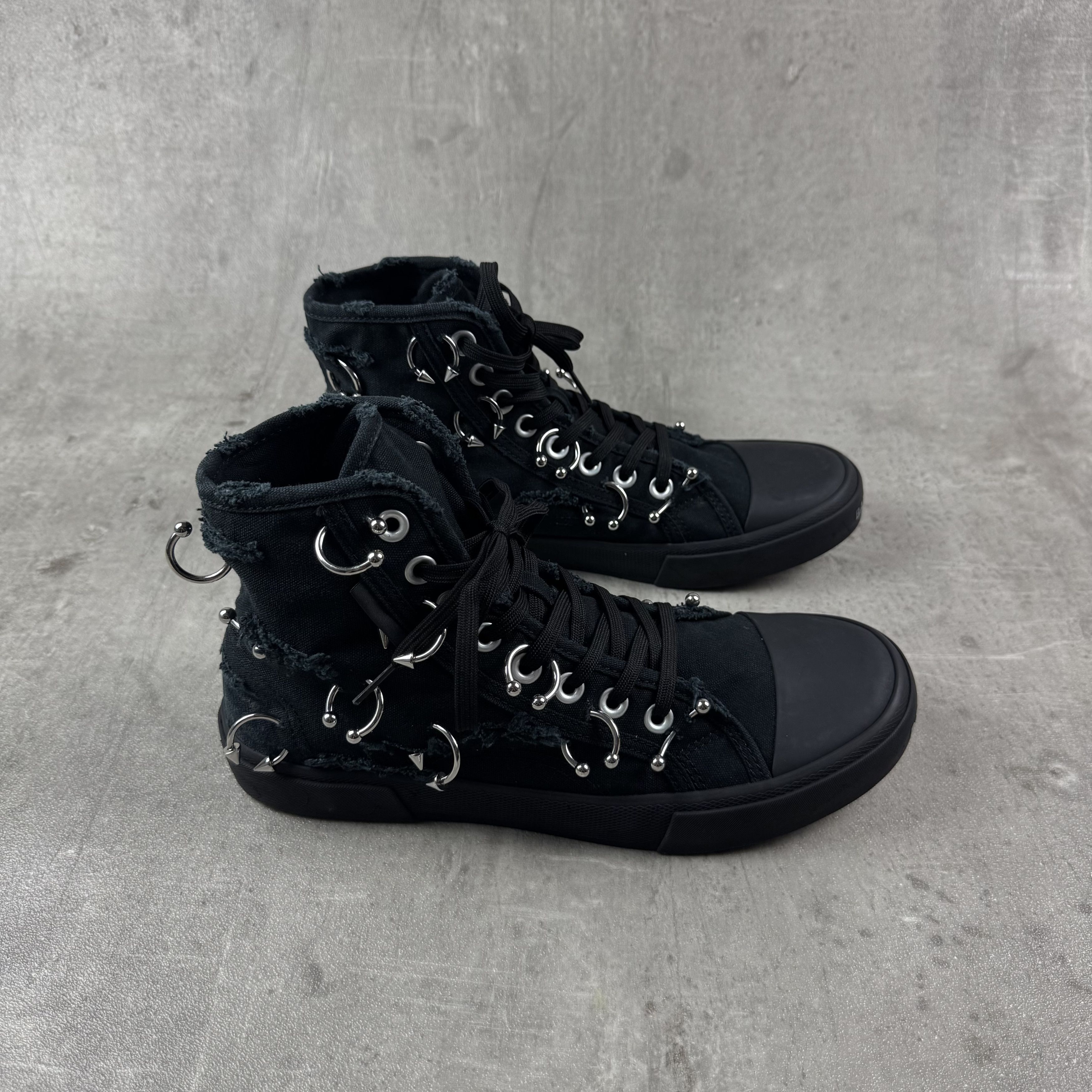 Balenciaga BALENCIAGA Piercing Paris Sneakers Size US 8 / EU 41 - 6 Thumbnail