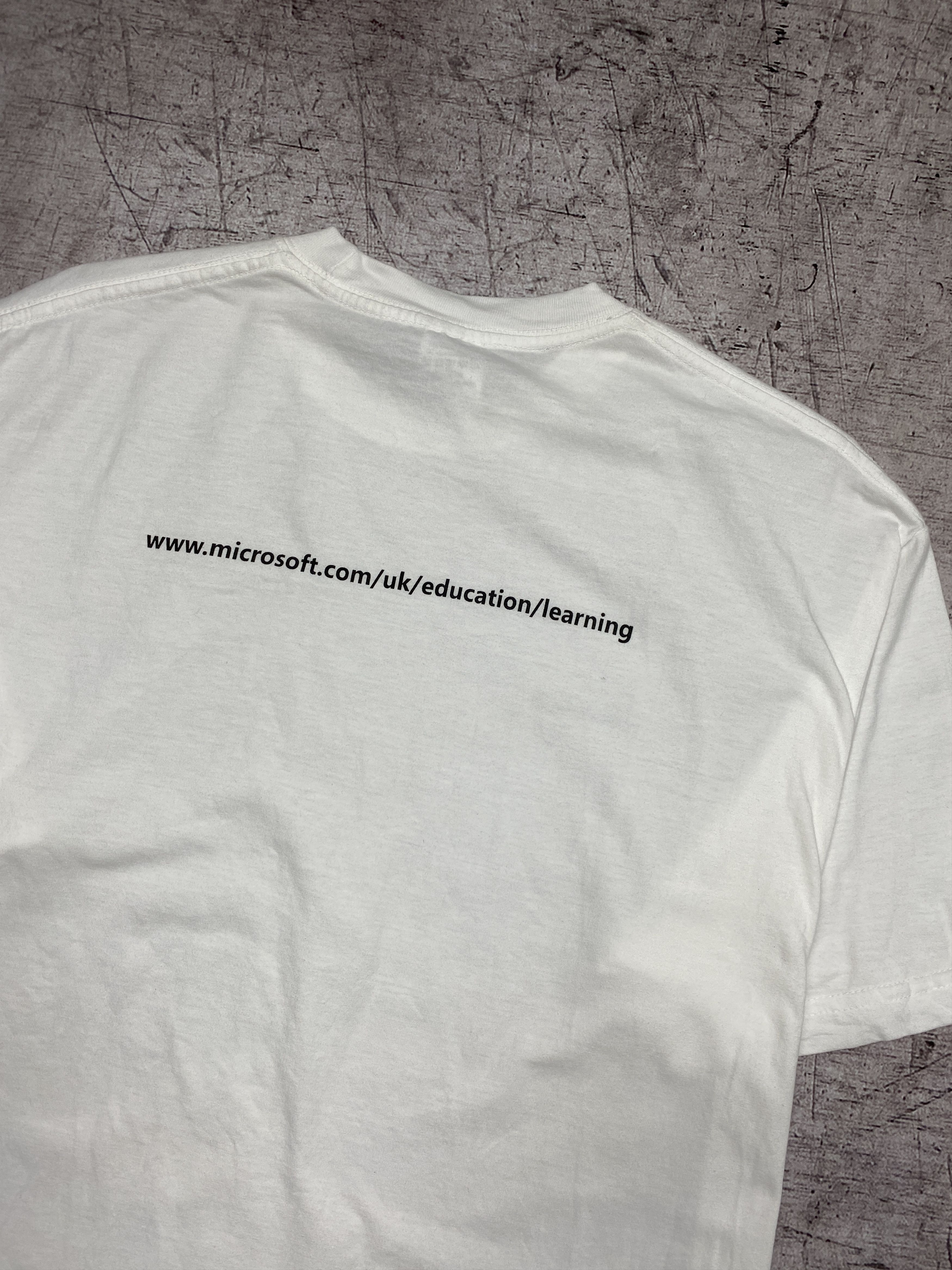 Microsoft × Vintage Microsoft Vintage Mens Crew Neck T-Shirt Size US L / EU 52-54 / 3 - 9 Thumbnail