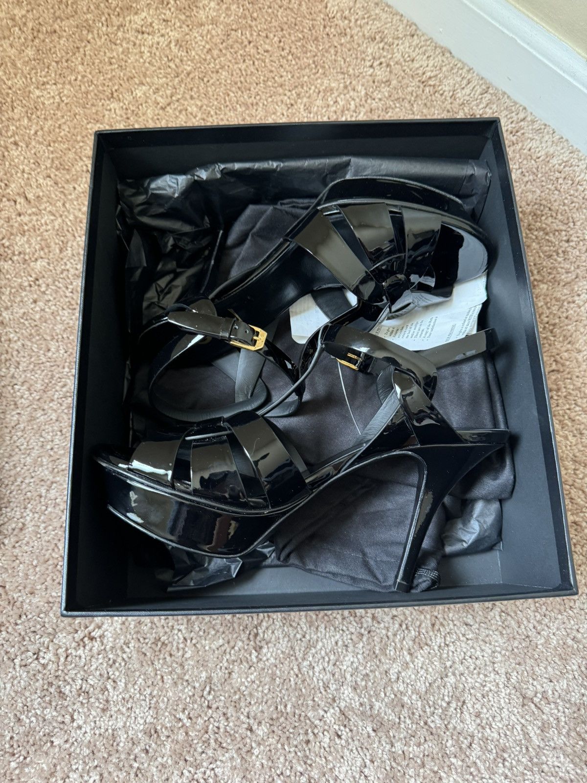 Yves Saint Laurent Tribute Patent T-Strap Platform Sandals Size US 9 / IT 39 - 8 Thumbnail