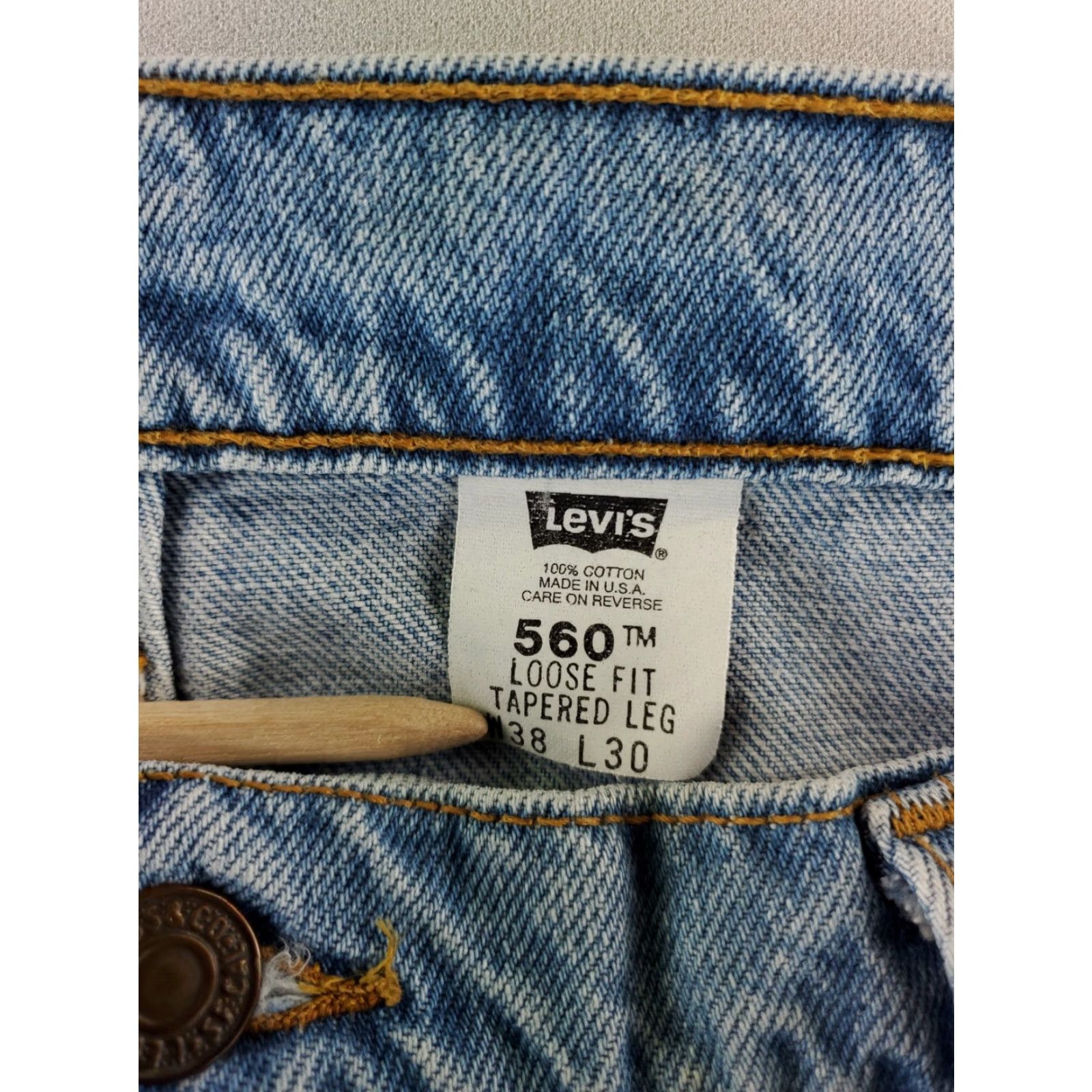 Levi's VINTAGE Levi's 560 Jeans Mens 38x30 Blue Loose Fit 90s Tapered Men Size US 38 / EU 54 - 3 Thumbnail