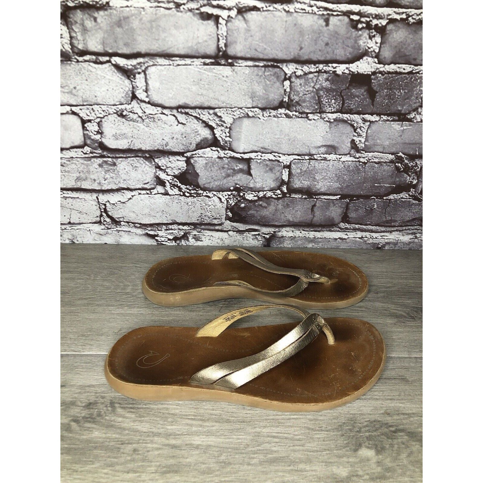 Olukai Olukai Kapehe Luana Gold Leather Beach Flip Flops Sandals Wo Size US 9 / IT 39 - 9 Thumbnail