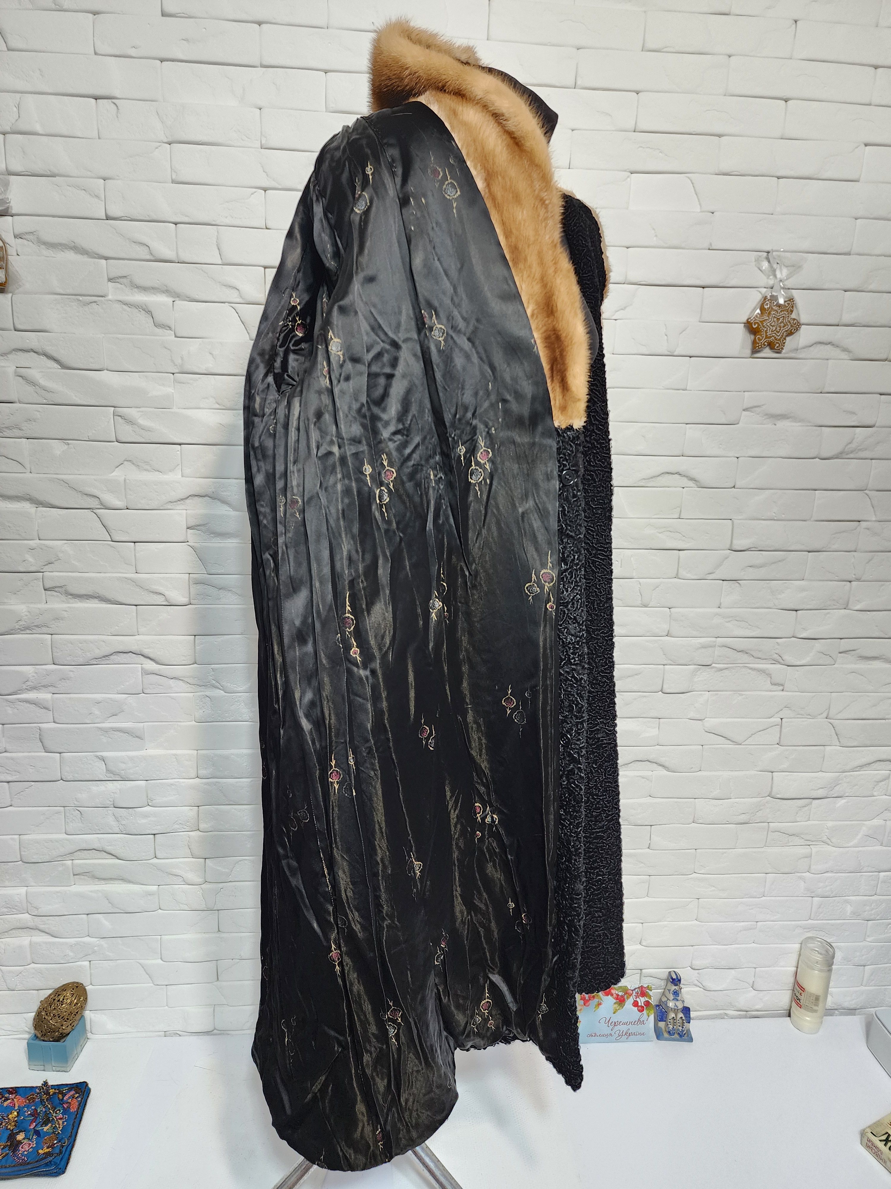 Furla Black Sheepskin Fur Coat: Women's Warm Winter Outerwear Size XL / US 12-14 / IT 48-50 - 9 Thumbnail