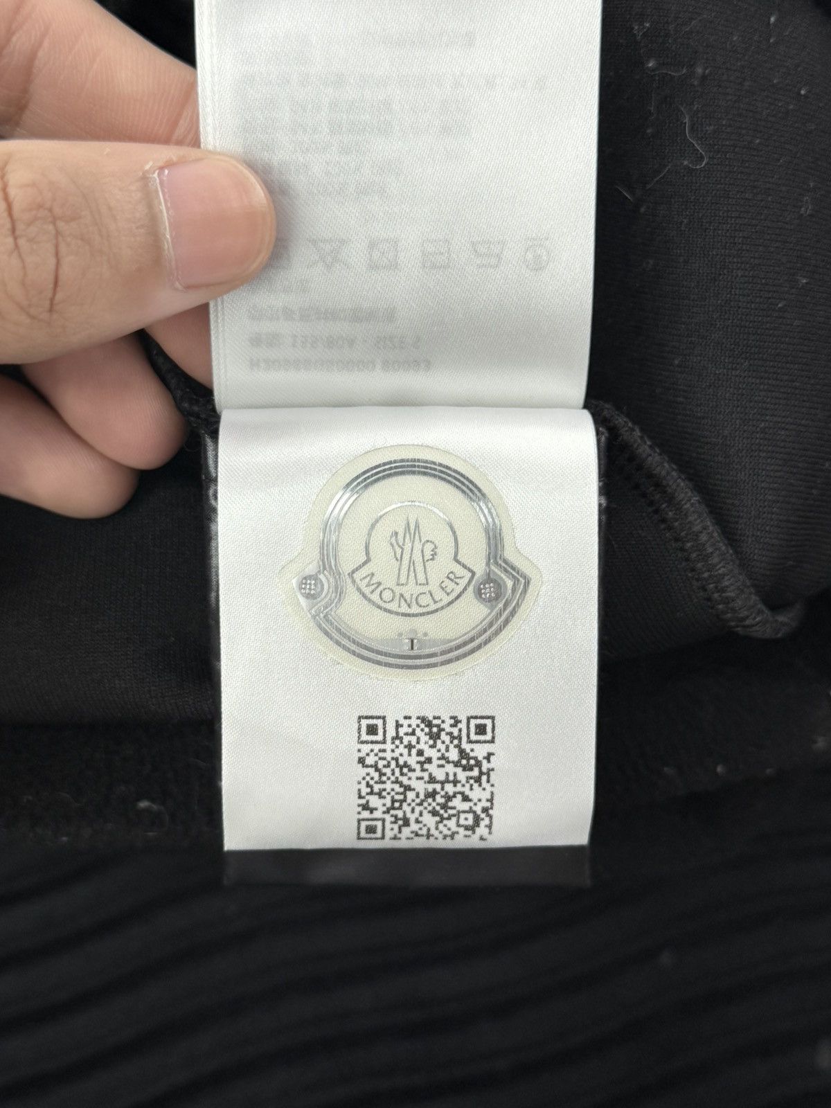 Moncler black moncler coat Size US S / EU 44-46 / 1 - 13 Thumbnail