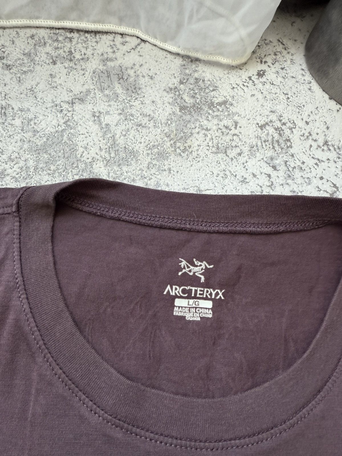 Arc'teryx Arcteryx Multilogo Womens T-Shirt Size L / US 10 / IT 46 - 6 Thumbnail