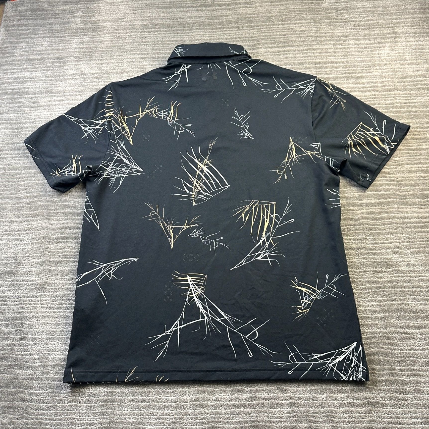 Under Armour Under Armour Polo Shirt Mens L Black Golf All Over Print Playoff Printed Size US L / EU 52-54 / 3 - 3 Thumbnail