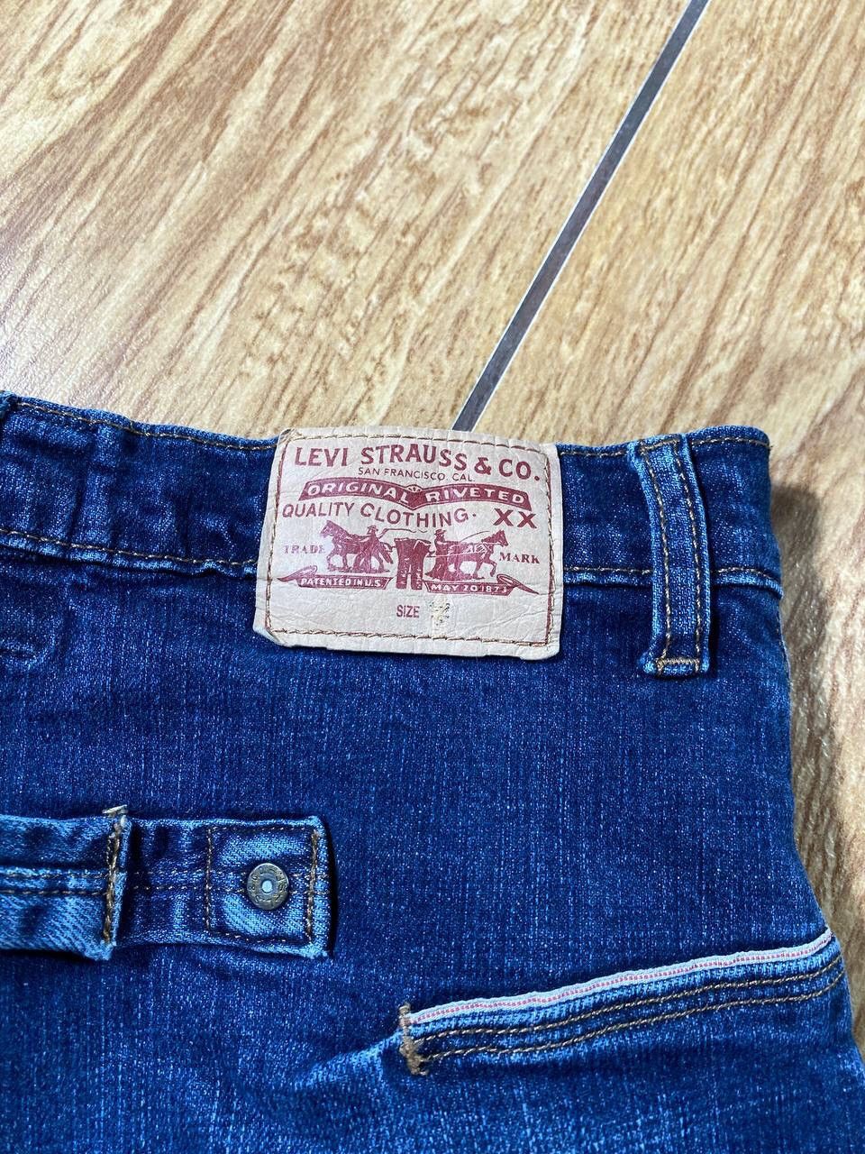 Levi's × Vintage VINTAGE THRASHED FADED LEVI’S WASH JEAN SHORTS Size US 30 / EU 46 - 2 Thumbnail