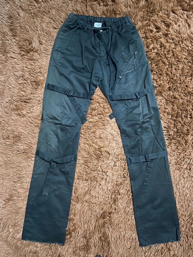 Number (N)ine Number (n)ine Chain Strap Cargo Pants- dmc Size US 28 / EU 44 - 1 Thumbnail