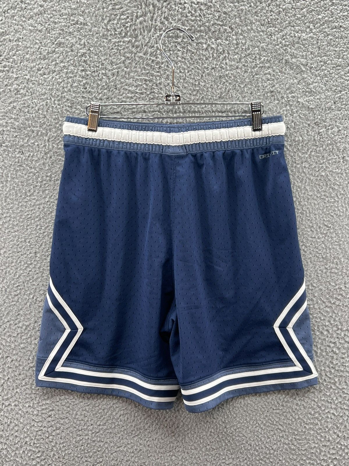 Nike Air Jordan Jumpman Dri Fit Diamond Shorts Medium DX1487-410 Size US 34 / EU 50 - 2 Thumbnail