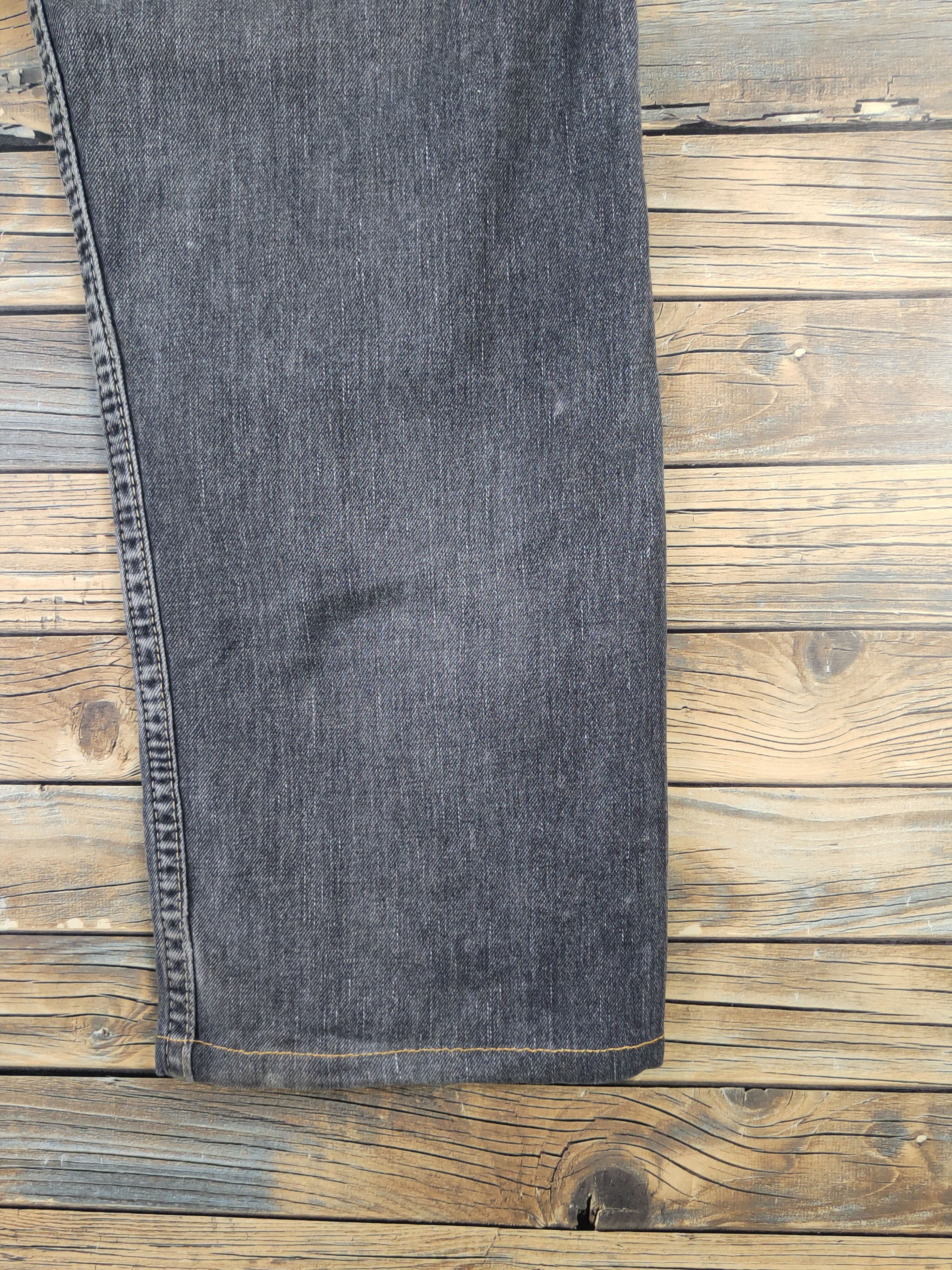 Levi's 902 Levi's Black Distressed Ripped denim Jeans #W1487 Size US 32 / EU 48 - 12 Thumbnail
