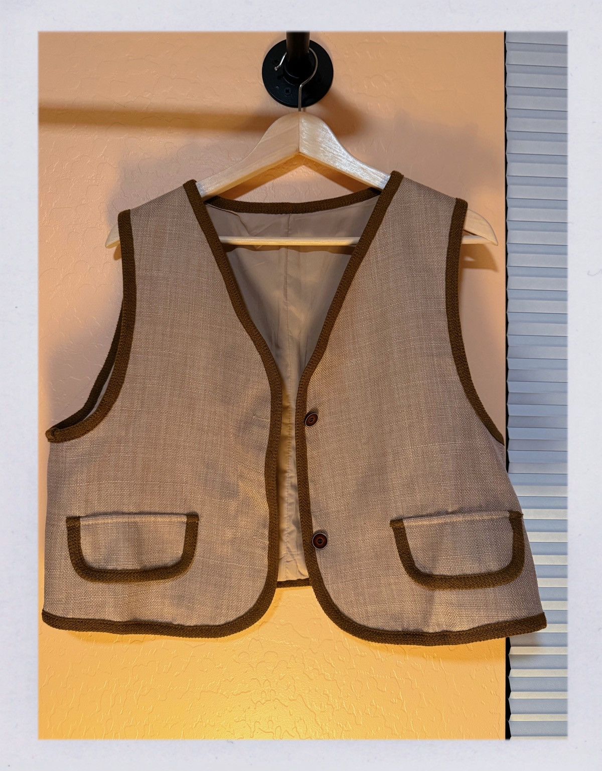 Other Vintage-Inspired Beige Vest with Olive Trim – Cottagecore Size L / US 10 / IT 46 - 1 Thumbnail