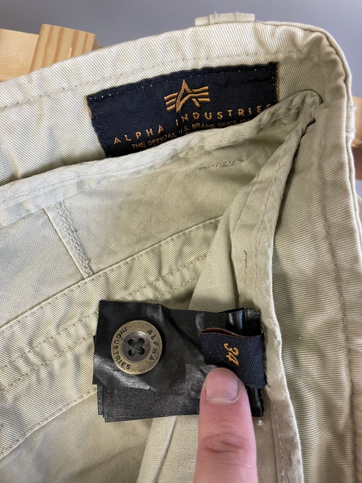 Alpha Industries Vintage alpha industries cargo pants size 34 Size US 34 / EU 50 - 11 Thumbnail