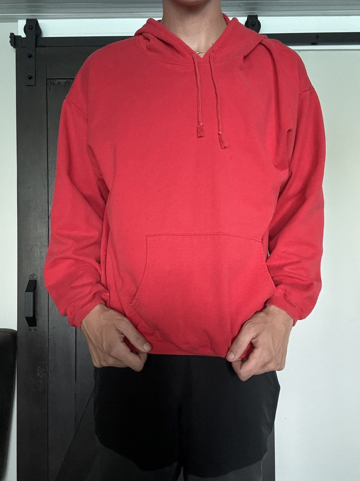 Vintage Vintage Red Hoodie Size US XL / EU 56 / 4 - 5 Thumbnail