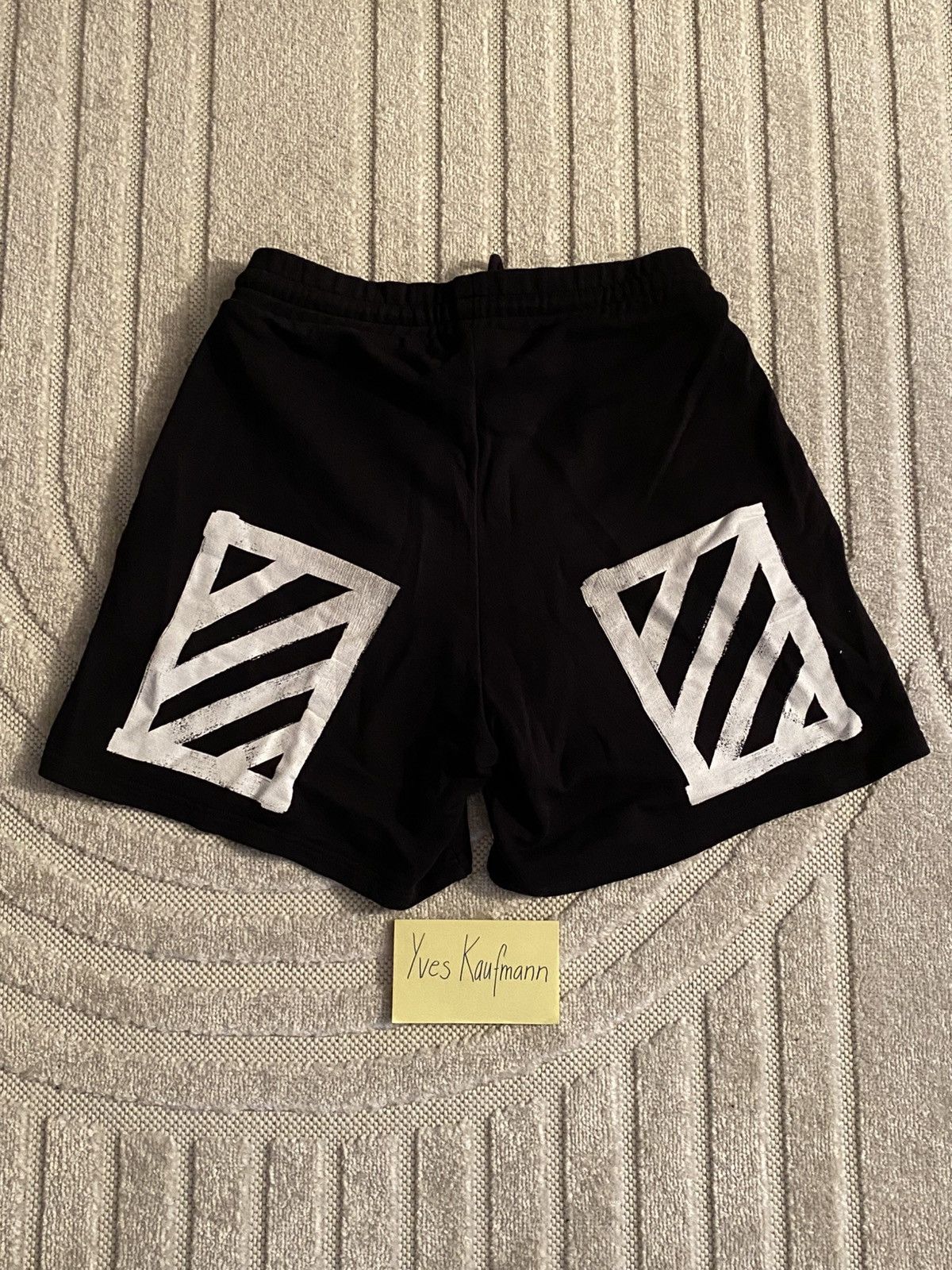 Off-White Off White c/o Virgil Abloh Shorts (Size S) Size US 30 / EU 46 - 2 Thumbnail