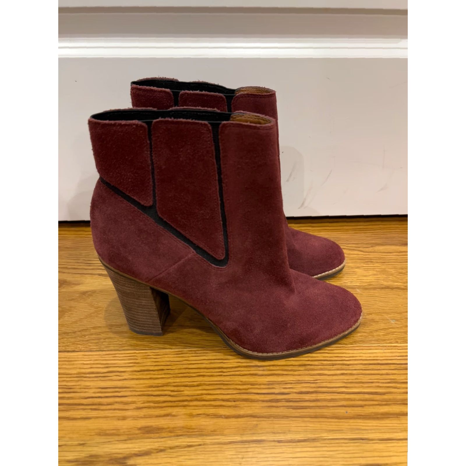 Lucky Brand VINTAGE Lucky Brand Women's Ankle Boot Suede Leather Boho Maldeev Maroon Size 10M High Heel Size US 10 / IT 40 - 7 Thumbnail