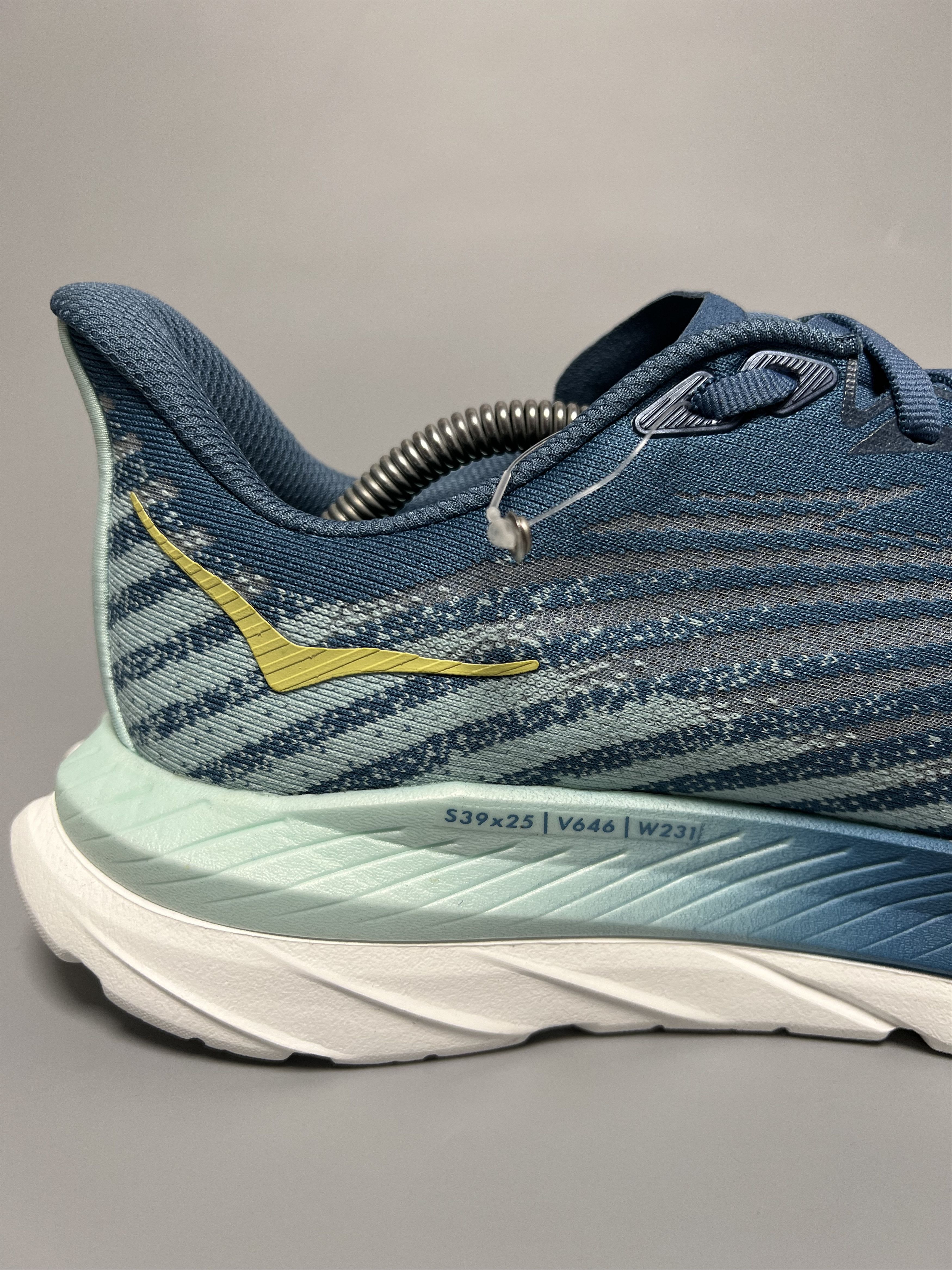 Hoka 9D Sample Hoka One One Mach 5 Running Shoes 1127893-BSOC Size US 9 / EU 42 - 6 Thumbnail