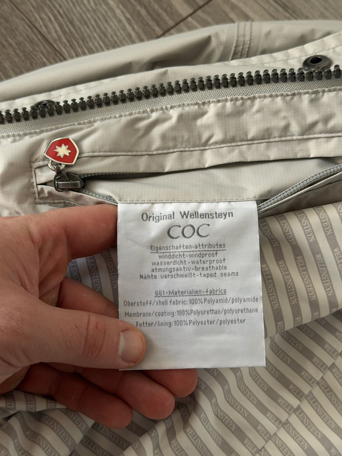 Wellensteyn Wellensteyn Coc USA Hood Light Metal Nylon Luxury Jacket Size M / US 6-8 / IT 42-44 - 21 Thumbnail