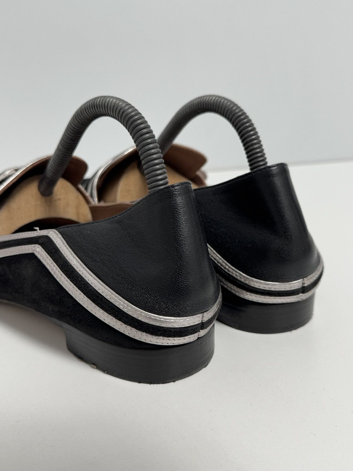 Bally Bally Maelle Black Leather and Suede Loafers Size US 9 / IT 39 - 10 Thumbnail