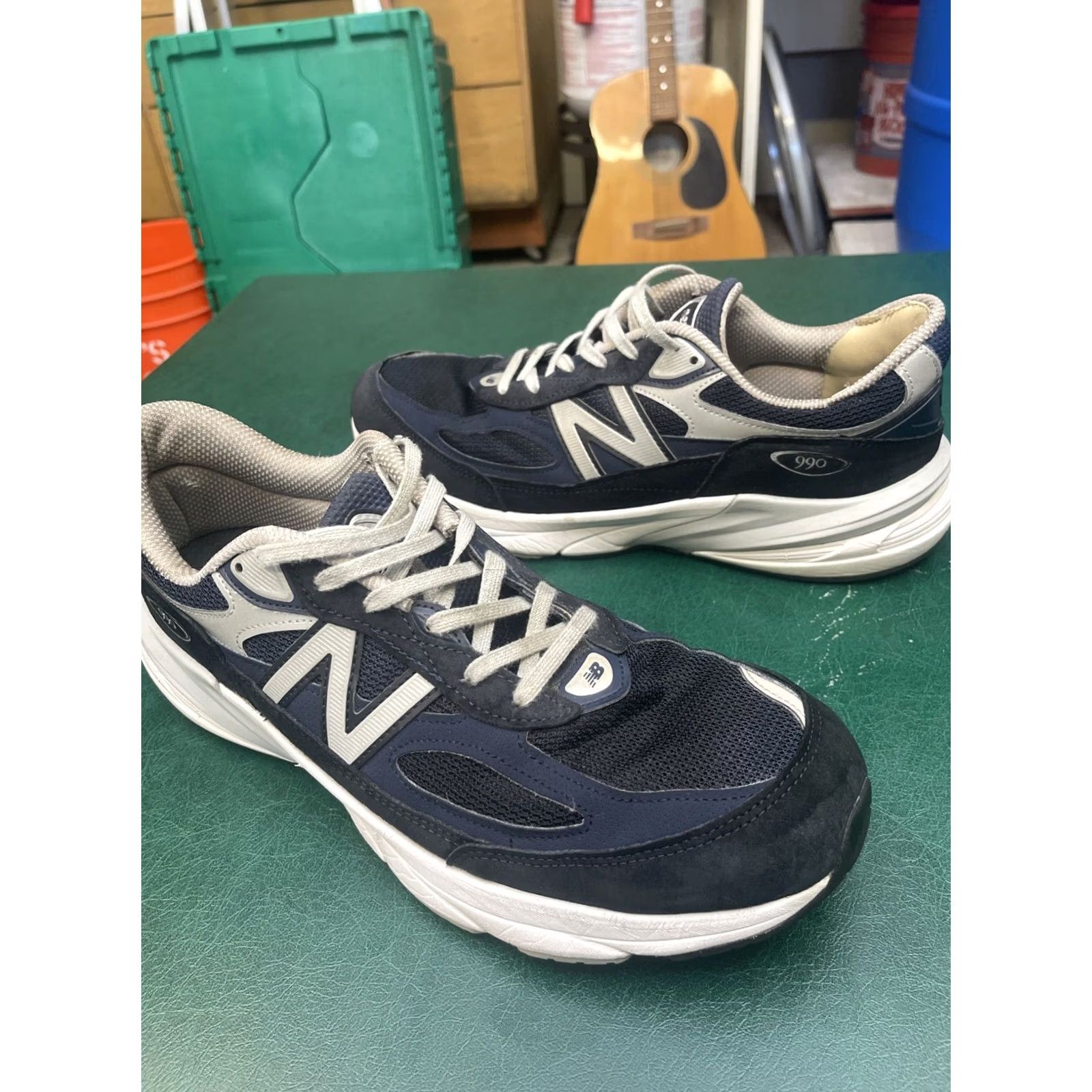 New Balance New Balance 990 v6 M990NV6 Made in USA Navy Suede Sneaker Men 12.5 US 2023 Size US 12 / EU 45 - 5 Thumbnail