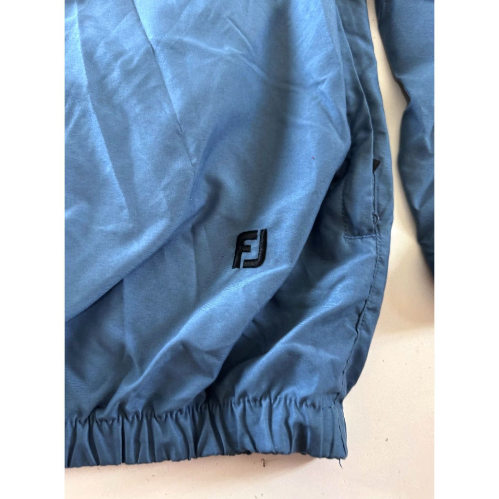 Footjoy Footjoy Blue Embroidered Windbreaker SWEATER XL Adult Mens Regular Size Windbreaker Blue Embroidered Footjoy Sweater XL Size US XL / EU 56 / 4 - 3 Thumbnail
