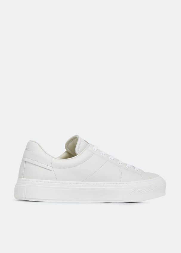 Givenchy o1loc1c0824 Sneakers in White Size US 10 / EU 43 - 2 Thumbnail