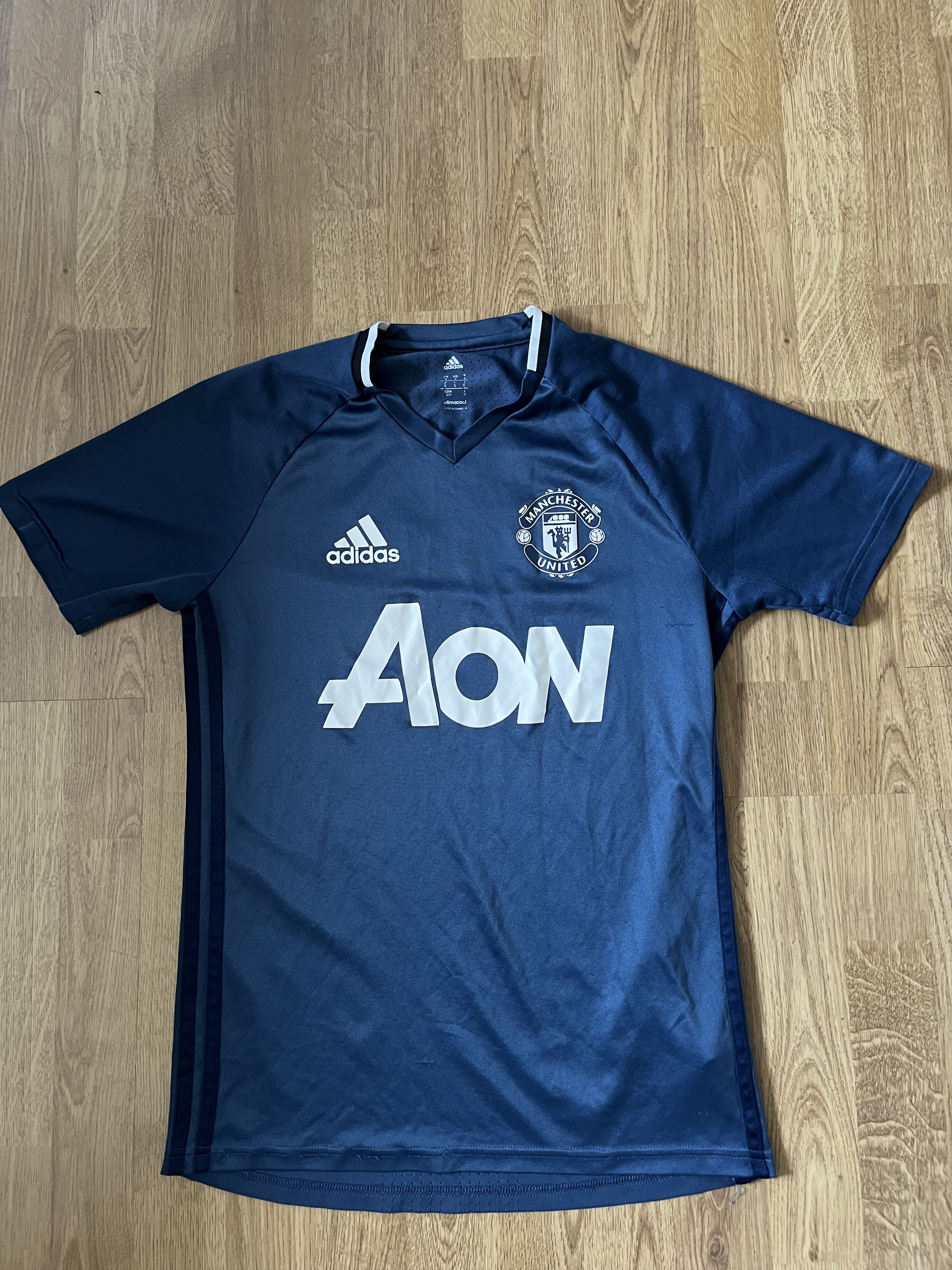 Adidas Manchesret United Adidas training Football kit Size US S / EU 44-46 / 1 - 1 Thumbnail