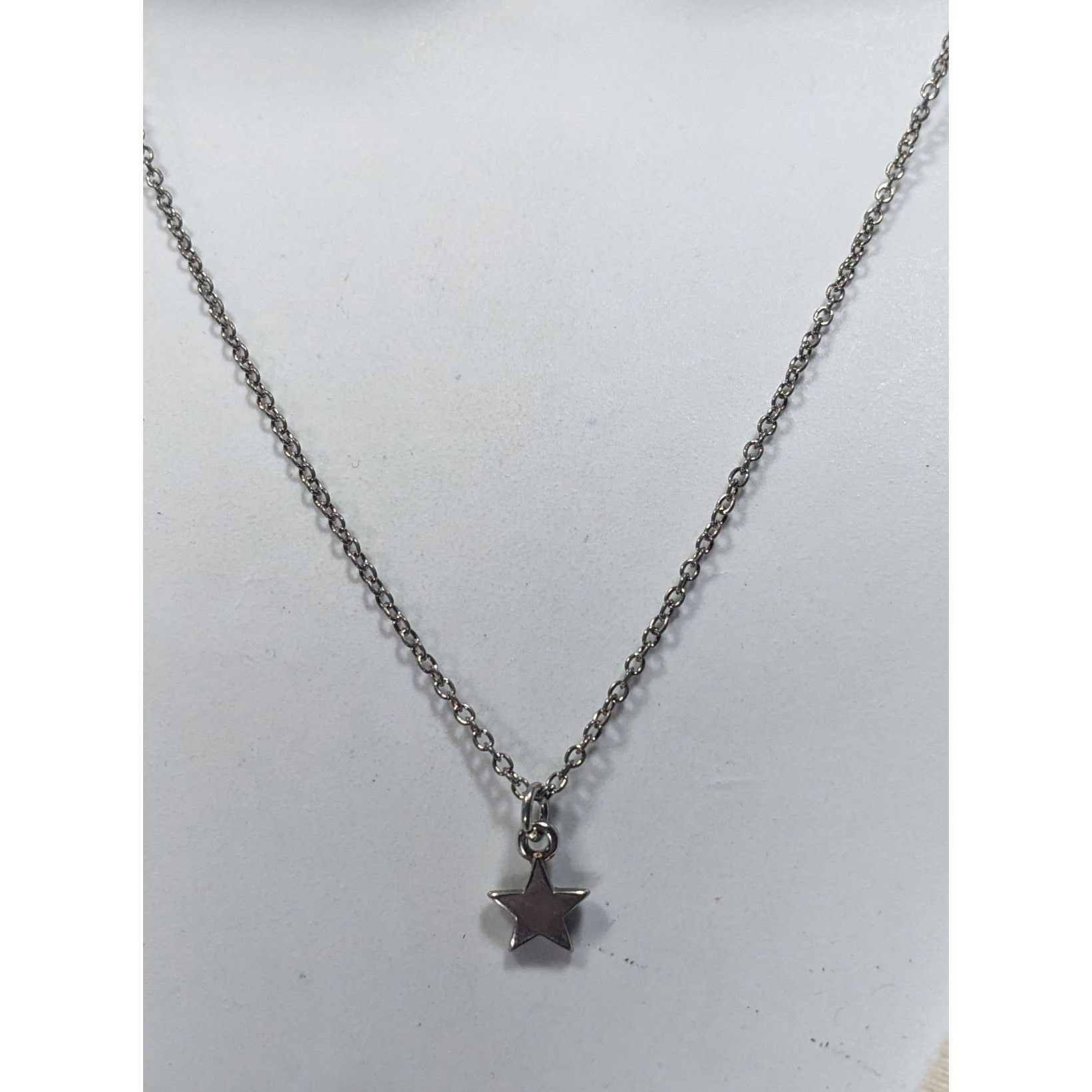 Other Minimalist Star Pendant Silver Tone Necklace Size ONE SIZE - 5 Thumbnail