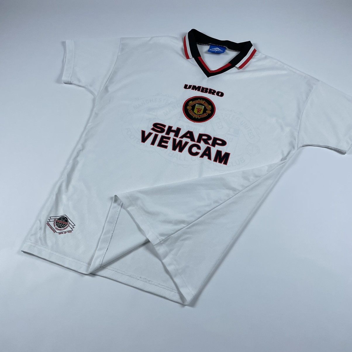 Umbro Manchester United Umbro 1996/97 Football Shirt Soccer Jersey Size US L / EU 52-54 / 3 - 6 Thumbnail