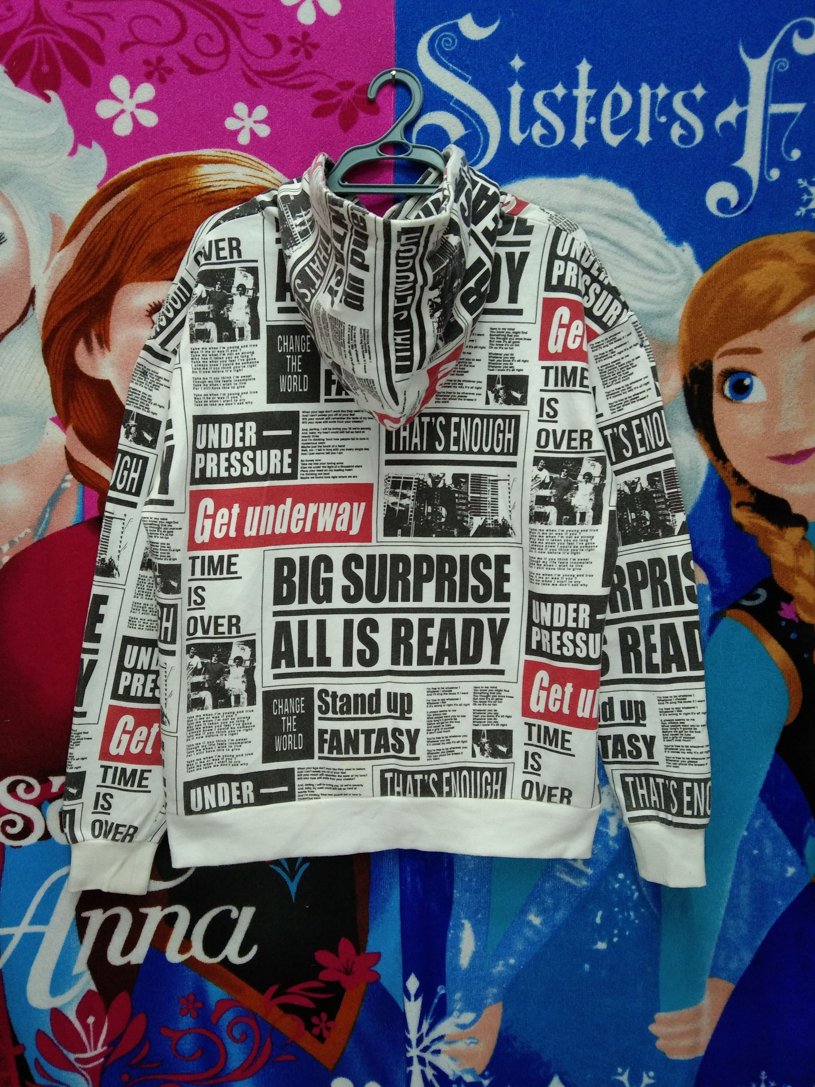 Japanese Brand BROWNY NEWS PAPER SWEATSHIRT HOODIE Size US M / EU 48-50 / 2 - 1 Thumbnail