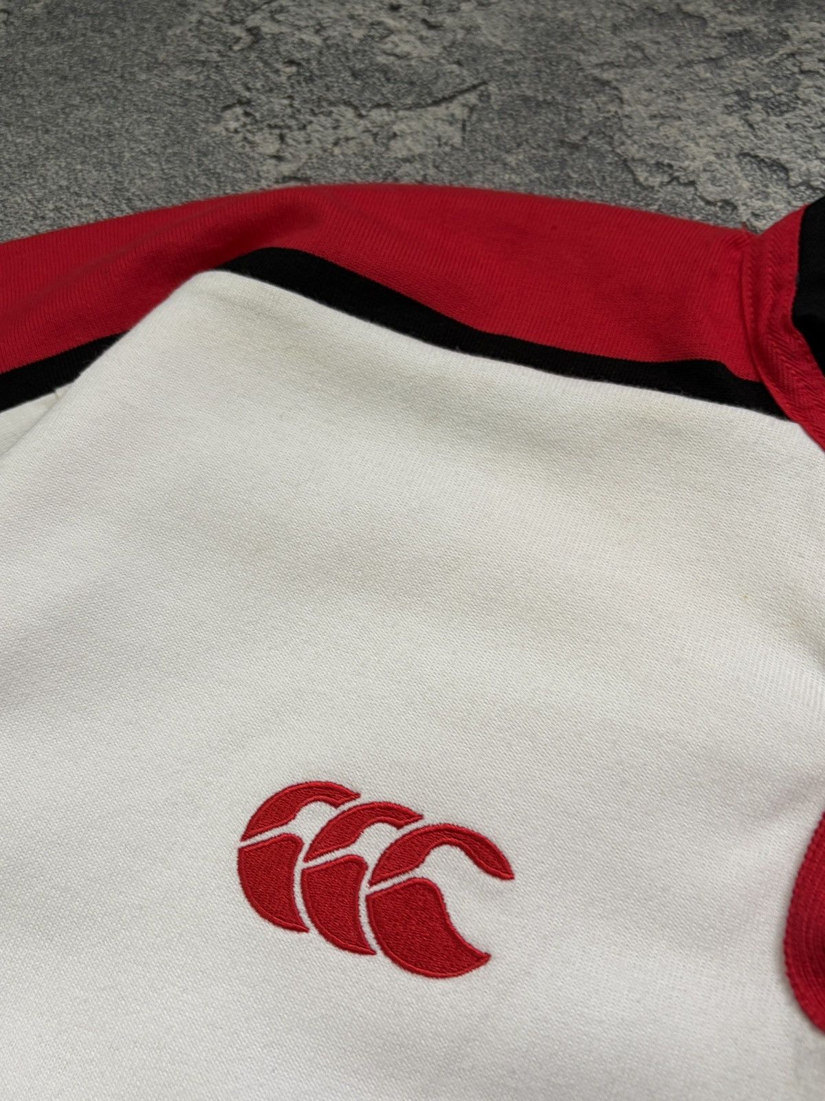 Canterbury of New Zealand Vintage Ulster Rugby Jersey 2004 2005 Canterbury Shirt M Size US M / EU 48-50 / 2 - 14 Thumbnail