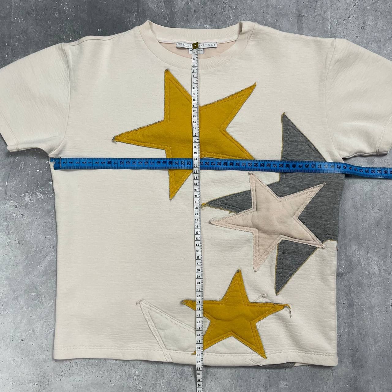 Designer × Stella McCartney Stella McCartney Star Patches Jersey T Shirt Women’s Beige Size XS / US 0-2 / IT 36-38 - 2 Thumbnail