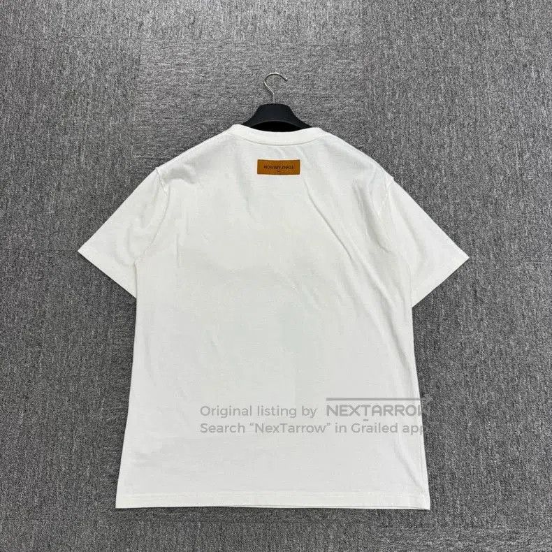 Louis Vuitton Louis Vuitton Graffiti Relief Short Sleeve T. Size US L / EU 52-54 / 3 - 2 Thumbnail