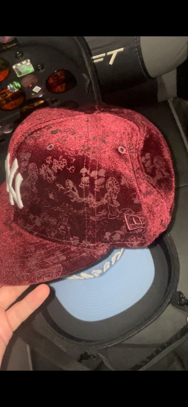 Hat Club × New Era SAKURA PACK NY YANKEES RED VELVET SIZE 8 Size 46 - 2 Thumbnail