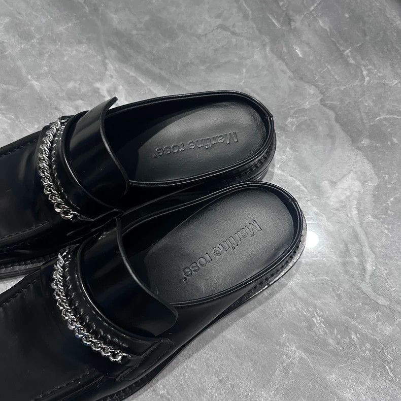 Martine Rose Martine Rose Silver chain shiny leather square head slippe Size US 7.5 / IT 37.5 - 3 Thumbnail
