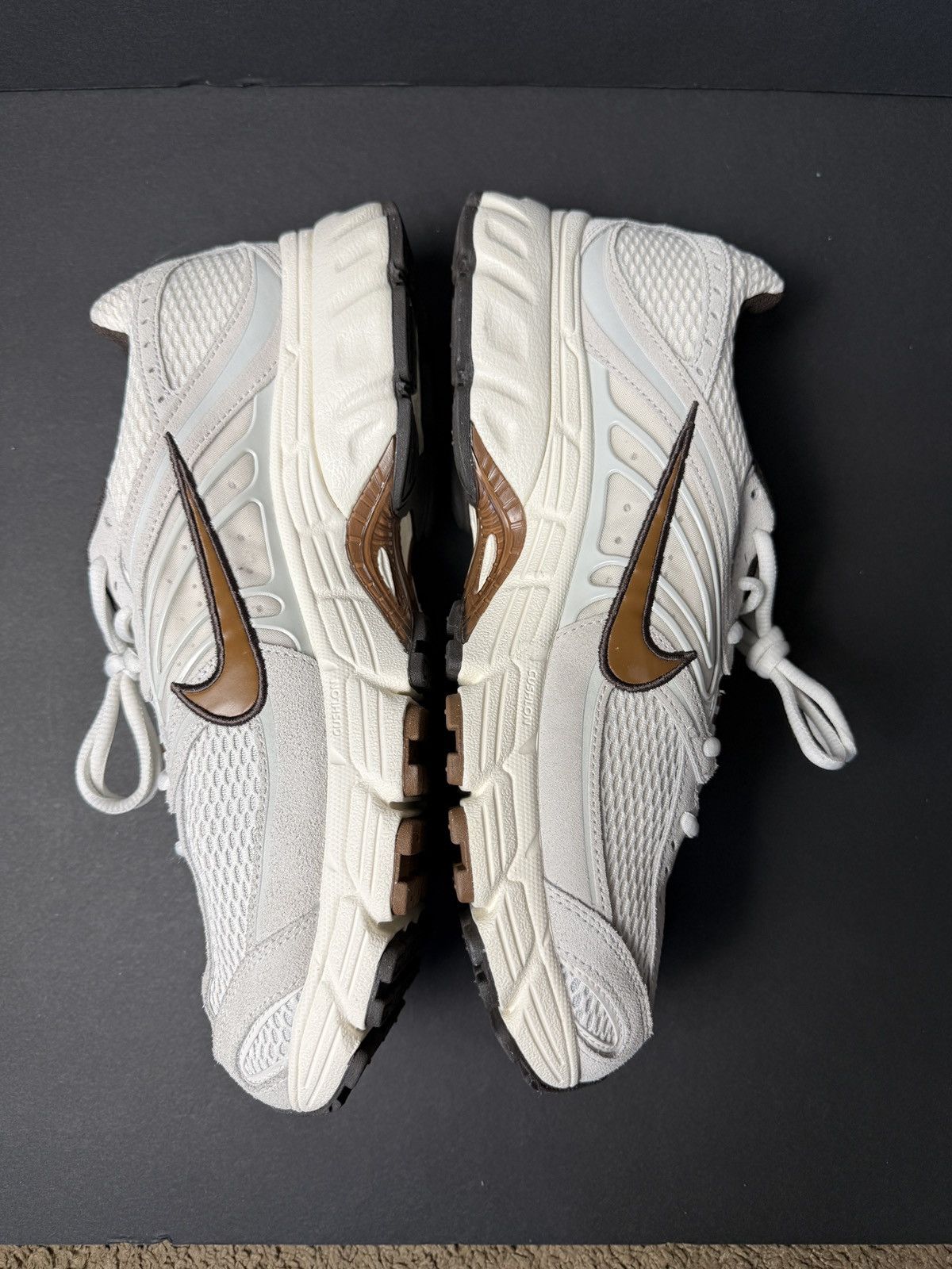 Nike Nike Air Max Moto 2K Size US 12 / EU 45 - 6 Thumbnail