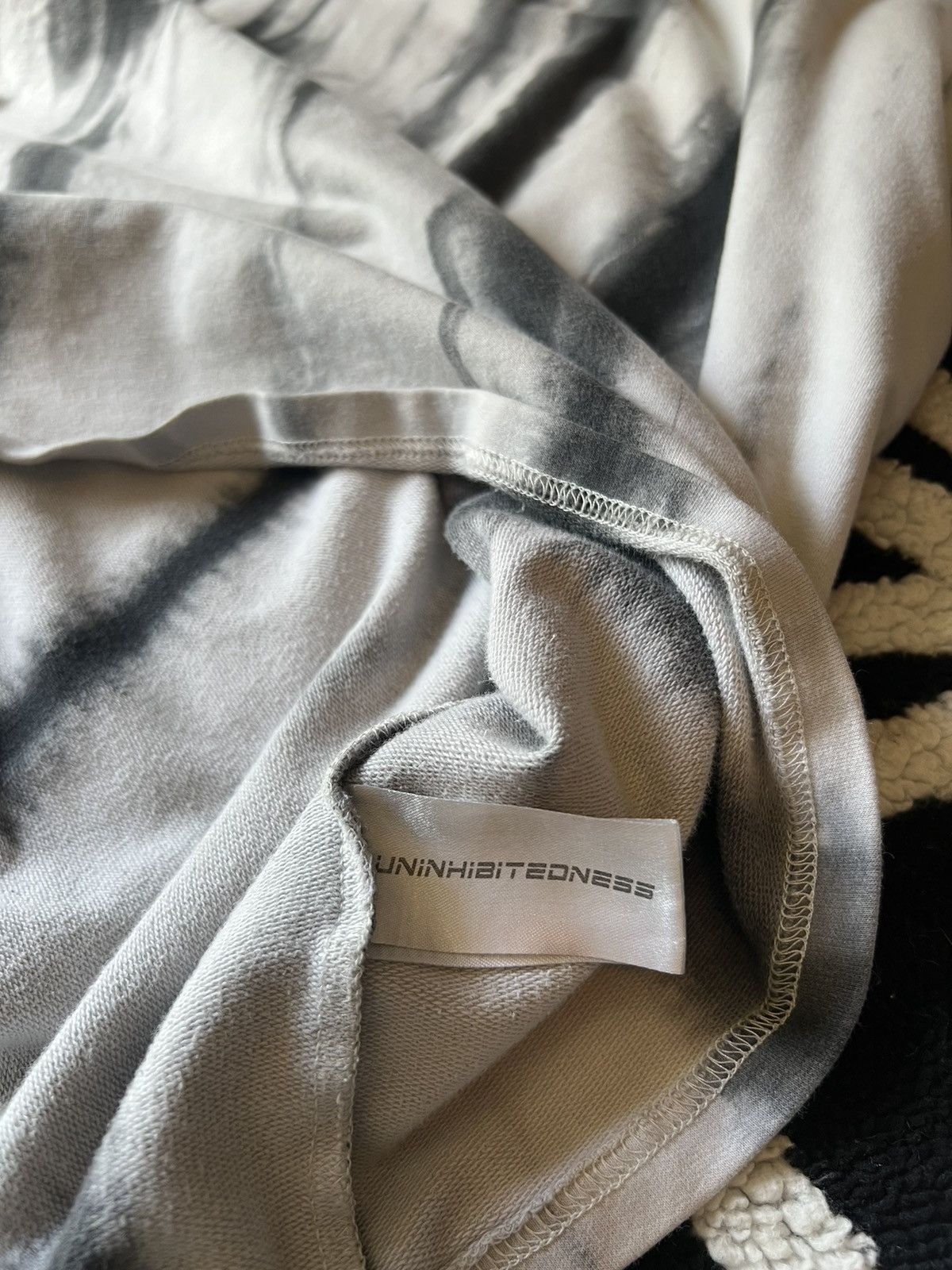 Other Unruly Longsleeve Size US L / EU 52-54 / 3 - 5 Thumbnail