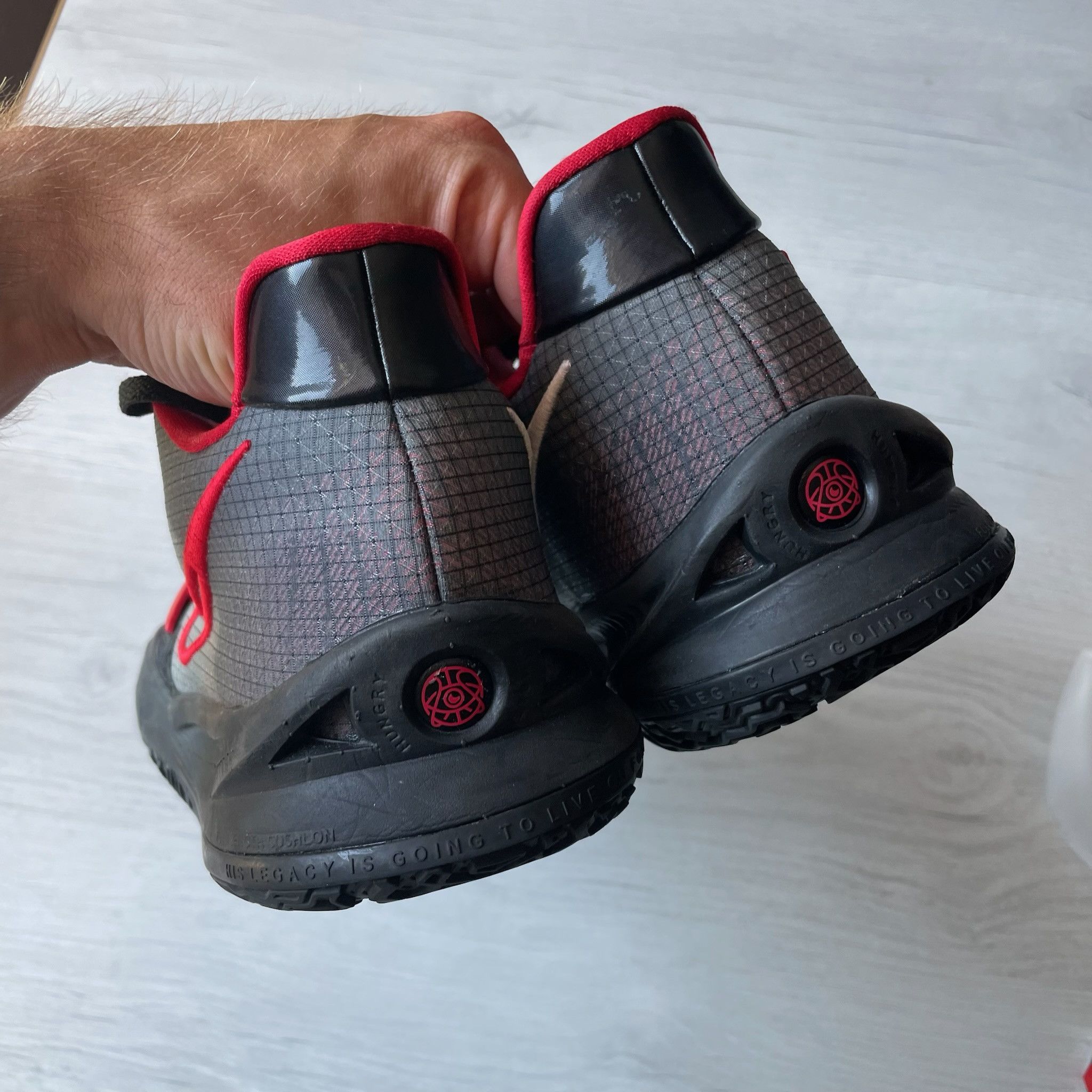 Nike Nike Kyrie Low 4 Size US 14 / EU 47 - 6 Thumbnail