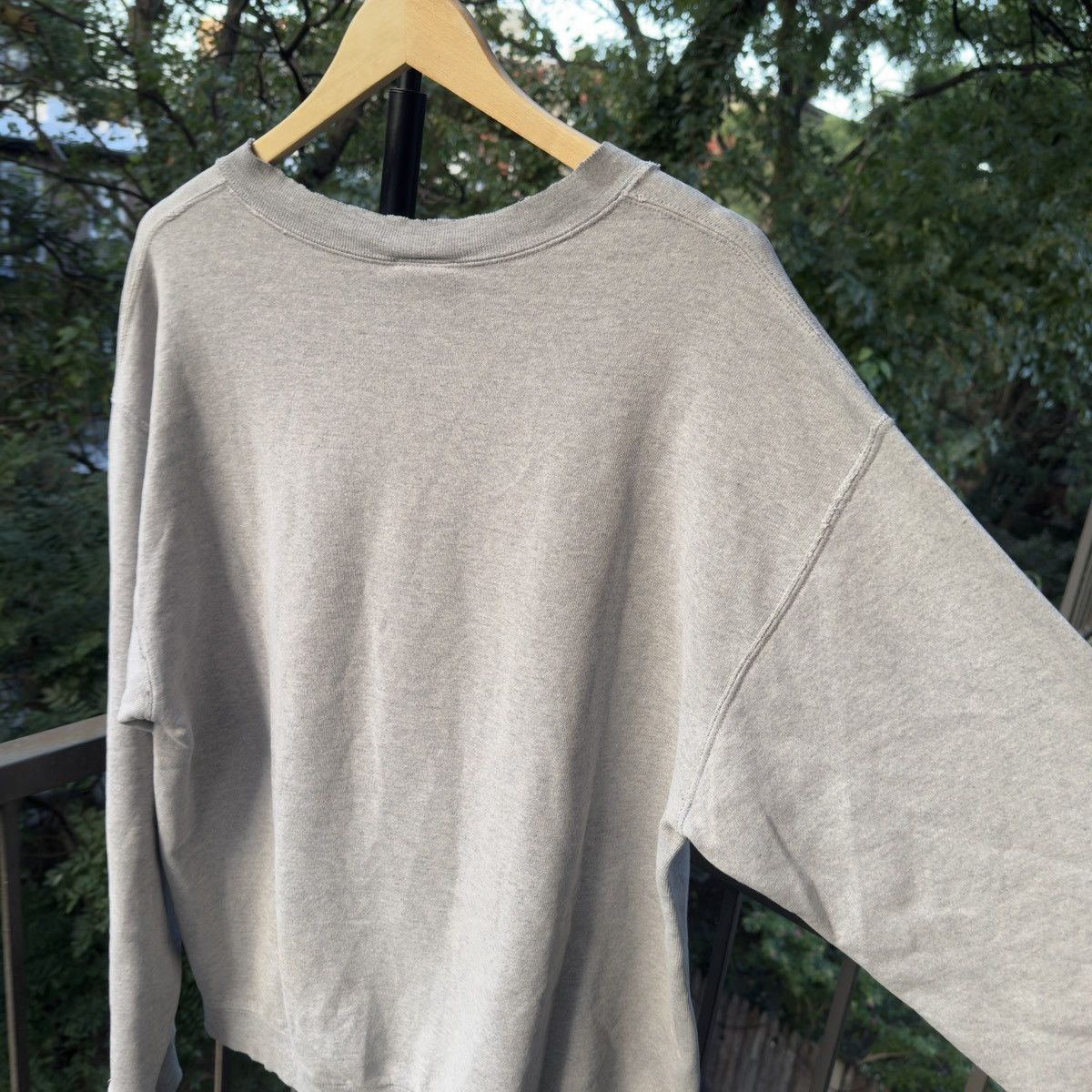 Vintage Universal Studios Hollywood Thrashed Sweatshirt ERD Grunge Size US XL / EU 56 / 4 - 12 Thumbnail