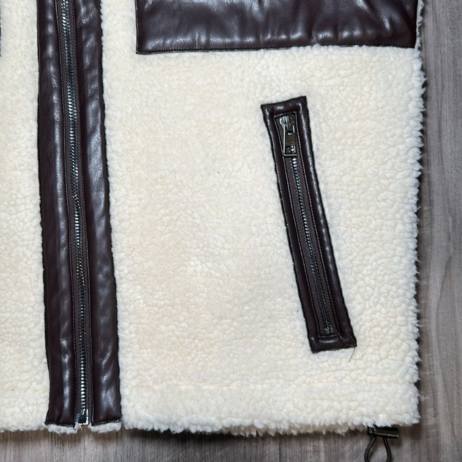 Michael Kors Michael Kors Sherpa Faux Leather Lined Vest - Medium Size US M / EU 48-50 / 2 - 4 Thumbnail