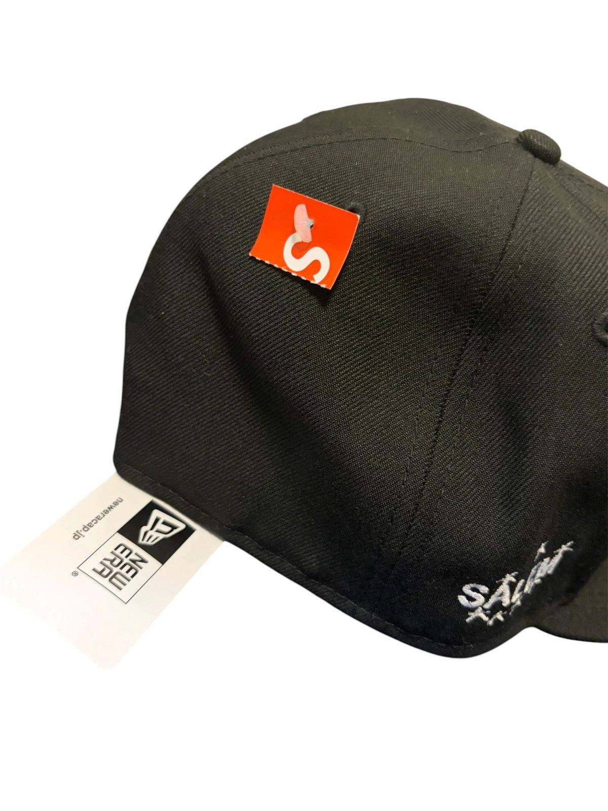 Supreme SUPREME SALEM NEW ERA HAT Size ONE SIZE - 3 Thumbnail