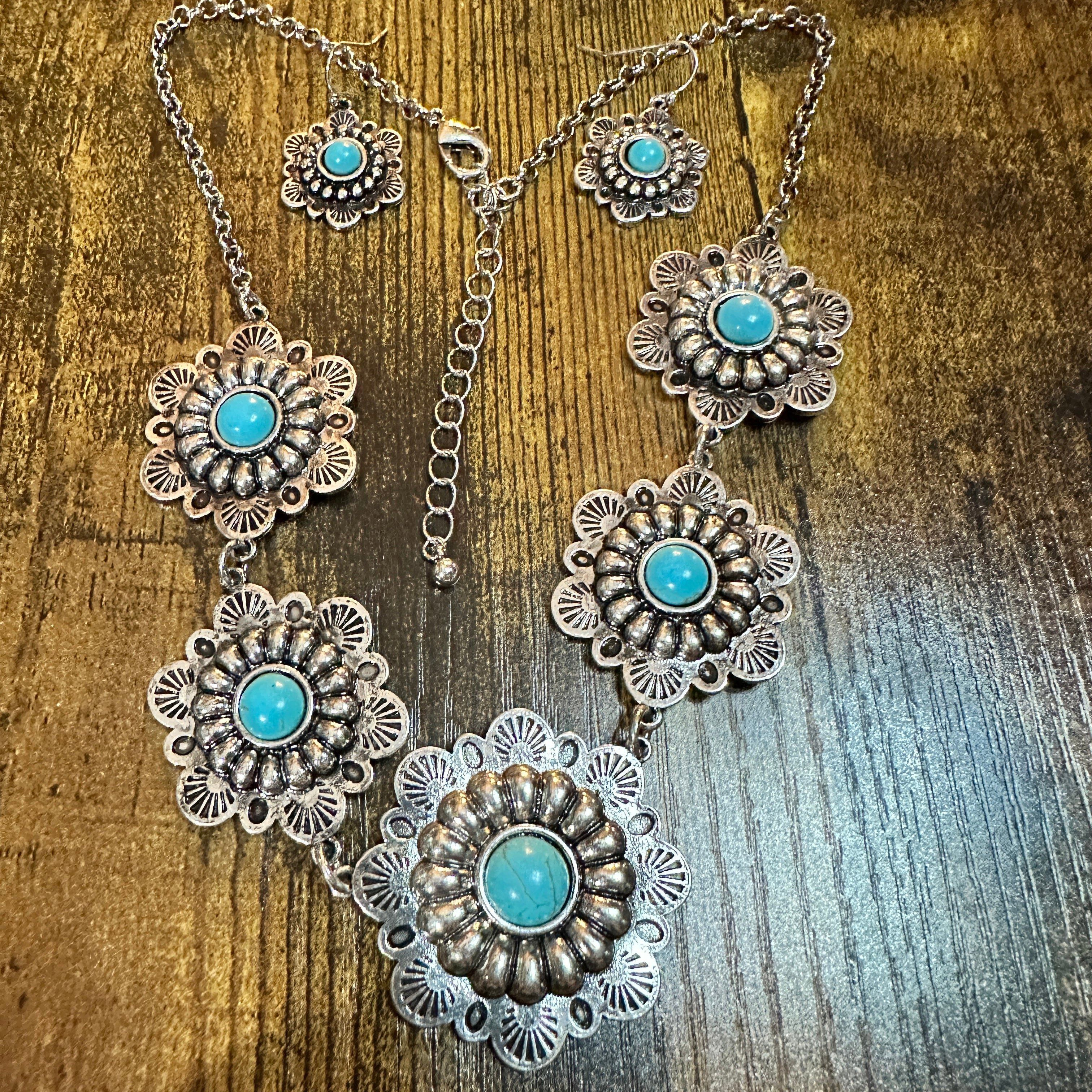 Other Boho Handmade Turquoise Floral Necklace and Earring Set Size ONE SIZE - 8 Thumbnail