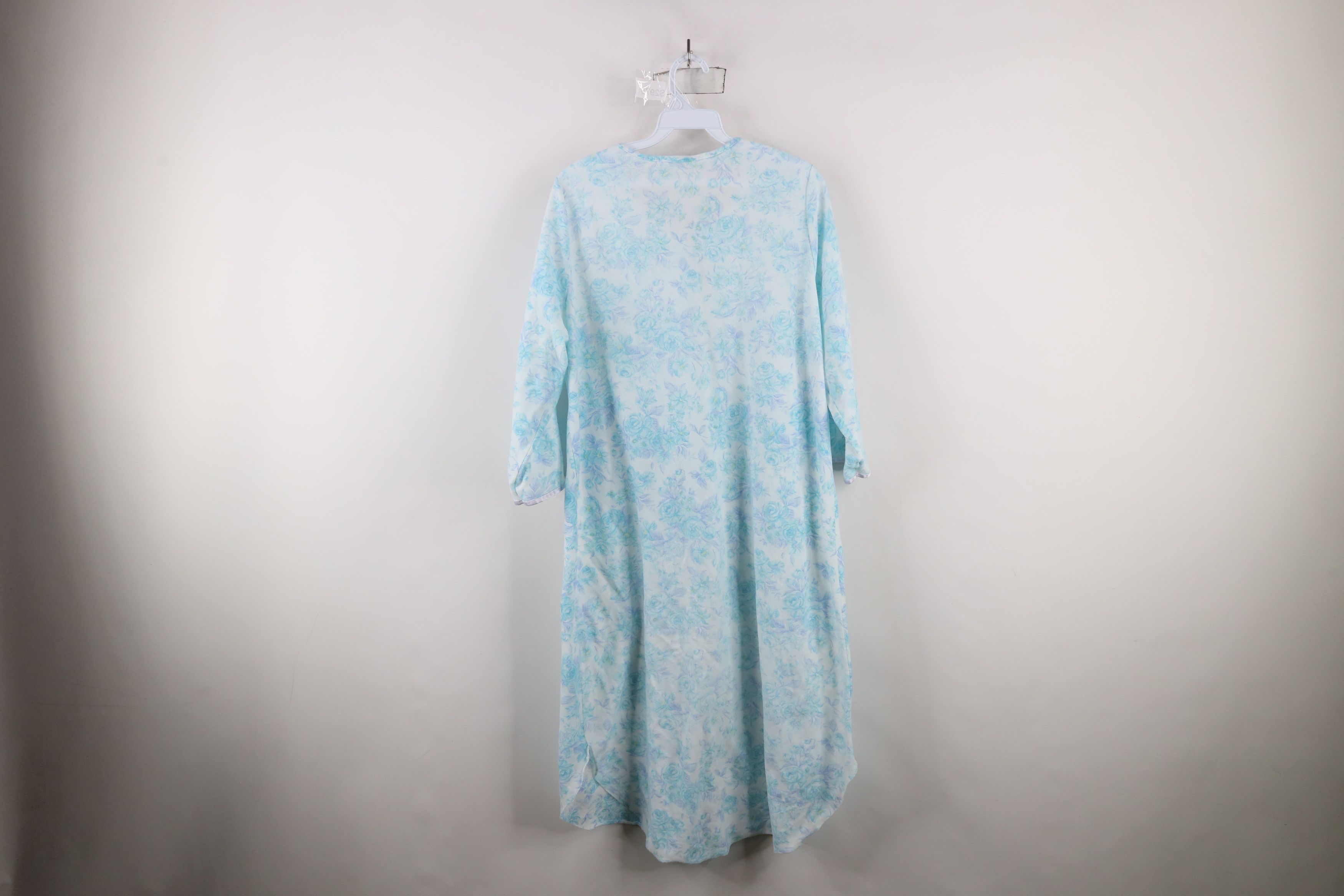 Vintage Vintage 90s Streetwear Lace Flower Fleece Night Gown USA Size L / US 10 / IT 46 - 12 Thumbnail