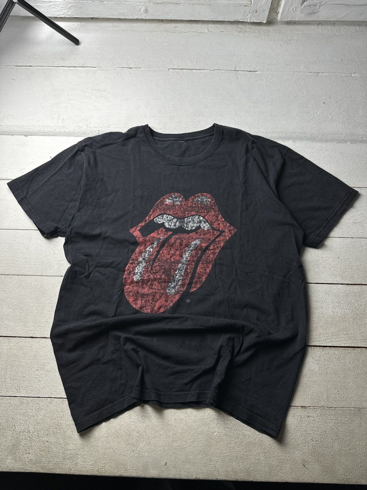 Band Tees 2009🚨The Rolling Stones vintage t-shirt fadec boxy band Size US L / EU 52-54 / 3 - 1 Thumbnail