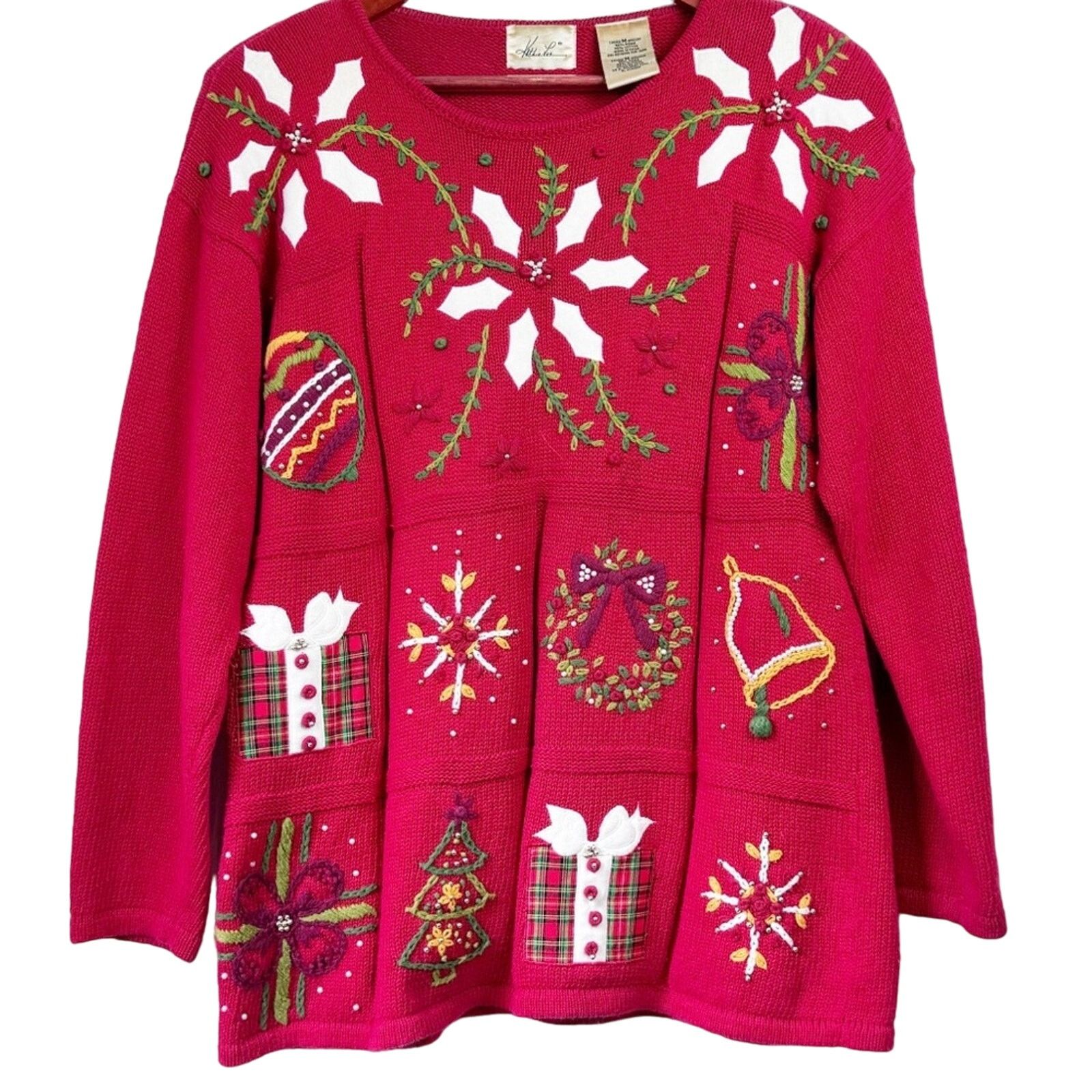 Vintage Christmas Red Beaded Appliqué Pullover Sweater Women’s M/L Size M / US 6-8 / IT 42-44 - 1 Thumbnail