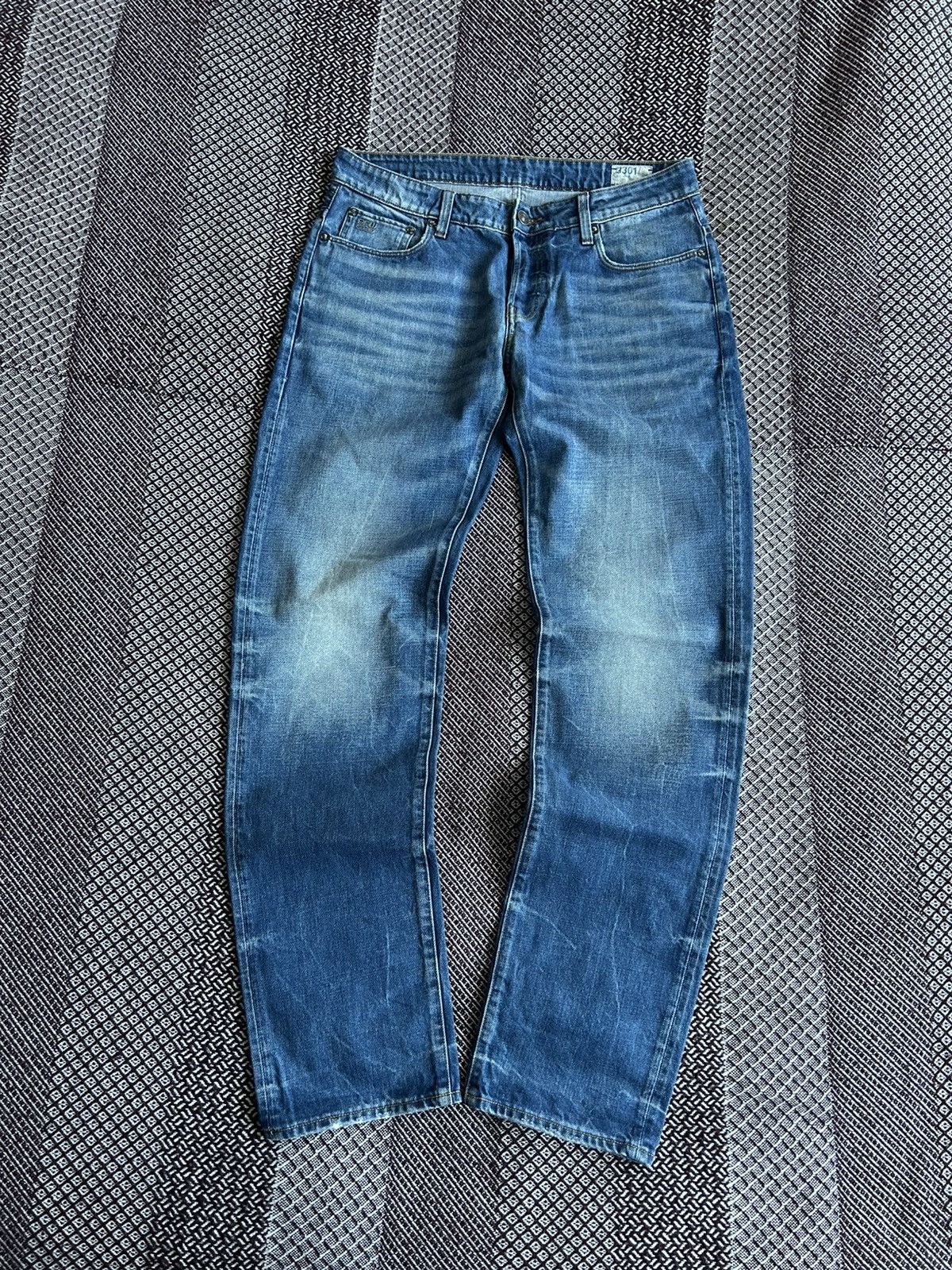 G-Star G-Star Raw 3301 Low Tapered Wash Faded Jeans Men Size 32/34 Size US 32 / EU 48 - 8 Thumbnail