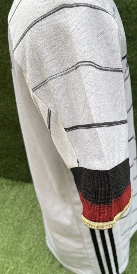Adidas Jersey kimimich germany Size US S / EU 44-46 / 1 - 6 Thumbnail