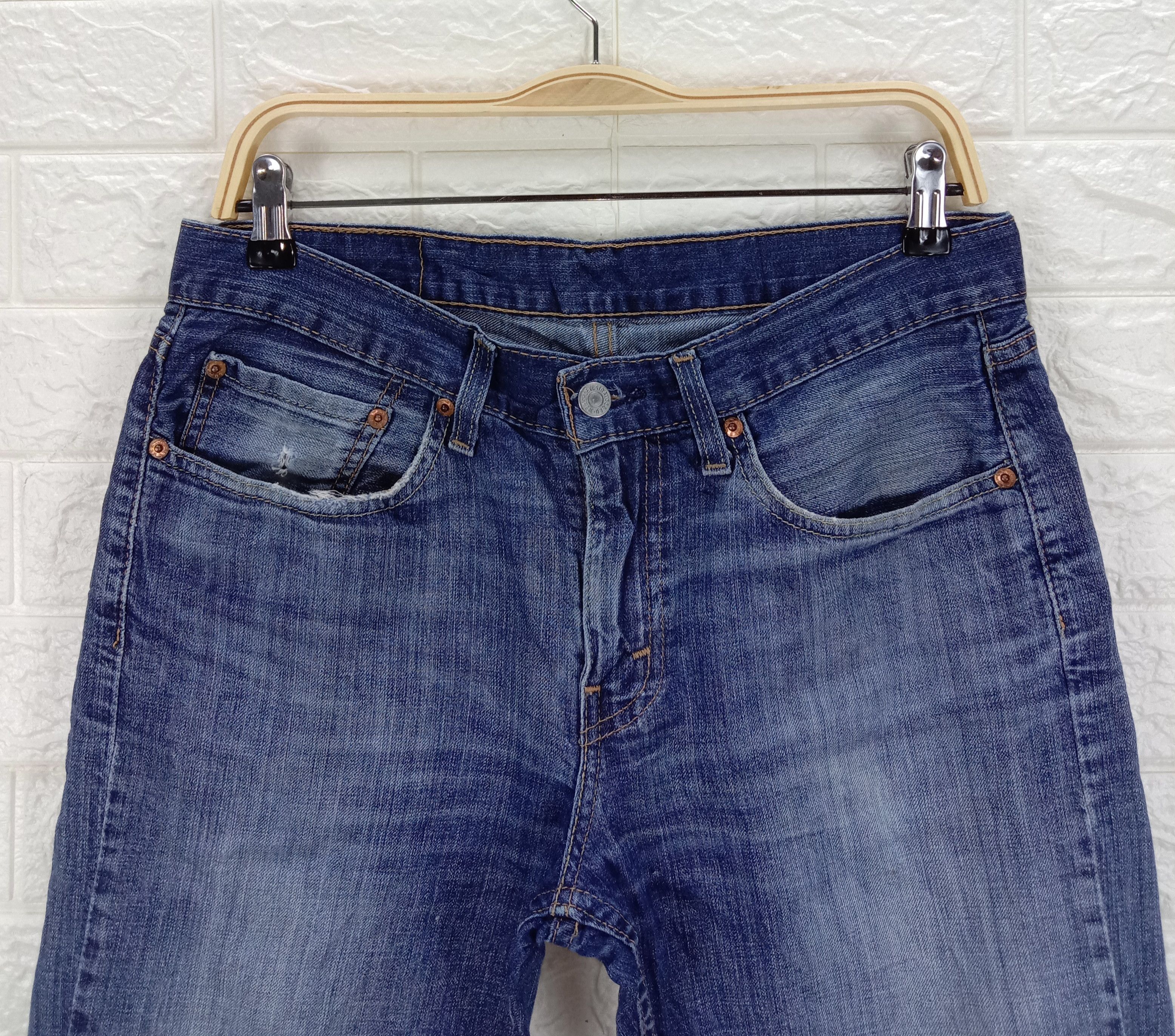 Levi's Vintage Levi's 514 Jeans Blue Wash Slim Straight Denim Size US 31 - 2 Thumbnail