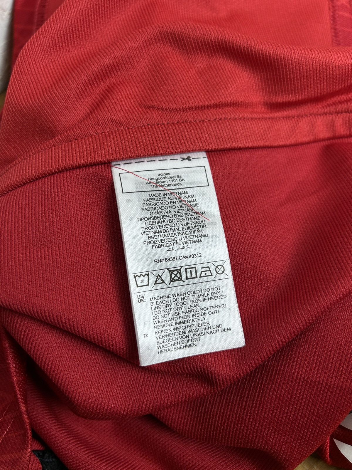 Adidas BNWT Adidas Manchester United 2023/24 Home Soccer Jersey M Size US M / EU 48-50 / 2 - 11 Thumbnail