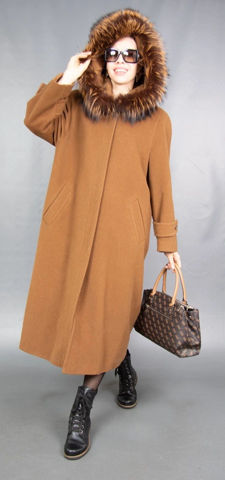 Vintage 18842 WOOL CASHMERE COAT WITH SILVER FOX HOOD PELZ SIZE XL Size XL / US 12-14 / IT 48-50 - 4 Thumbnail